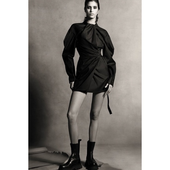 Zara Blogger Favorite Mini Dress with Knot in Midnight Navy Size M NWT - Picture 4 of 16